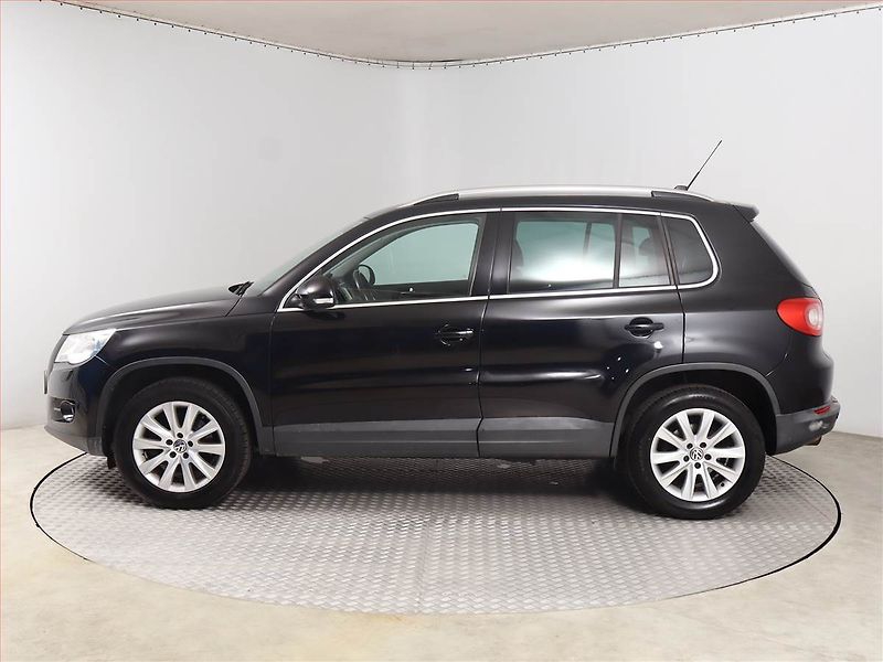 Volkswagen Tiguan (2010) 1.4 TSI, Navi, Tempomat - fotka 3 z 17