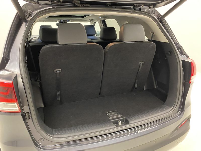 Kia Sorento 2.2 CRDi 147kW AWD AUT 7míst - fotka 33 z 56