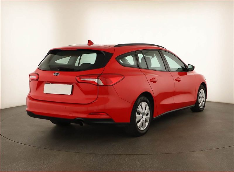 Ford Focus (2019) 1.0 EcoBoost, ČR,1.maj - fotka 5 z 12