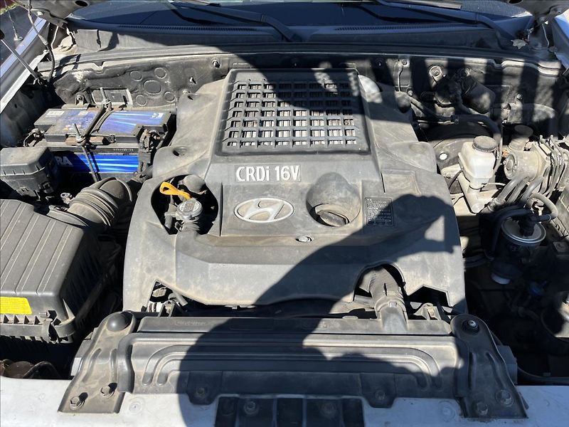 Hyundai Terracan 2,9 CRDi 110KW 4x4 TAŽNÉ - fotka 24 z 29