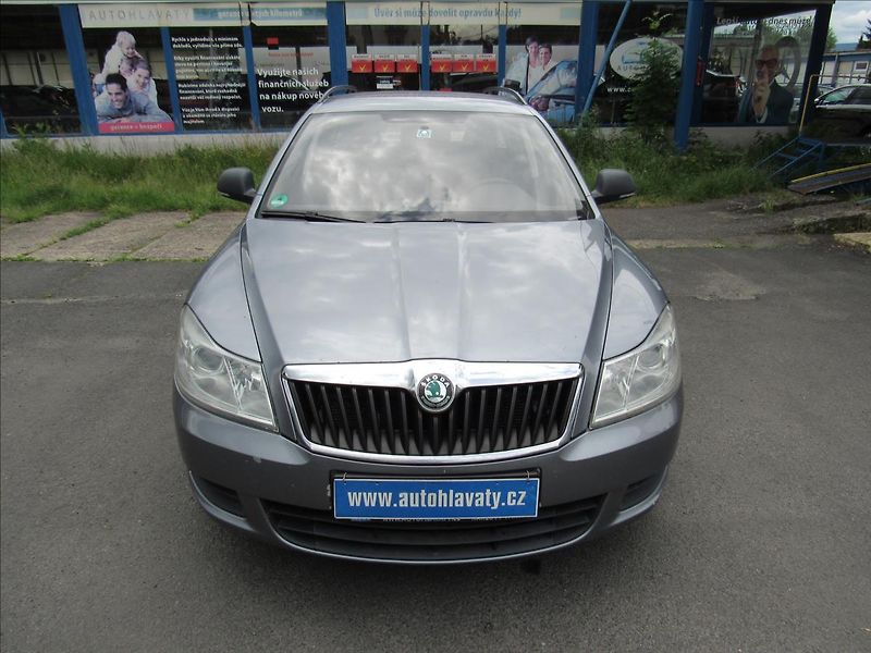 Škoda Octavia 1,6 TDi 77kW Combi - fotka 2 z 25