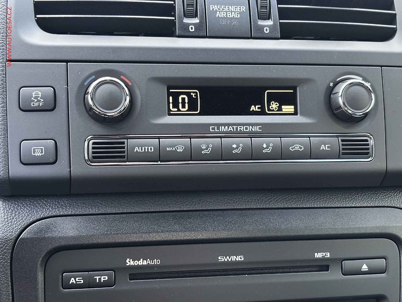 Škoda Fabia (2013) 1.2 TSi, Monte Carlo, šíbr - fotka 15 z 17
