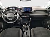 Peugeot 2008 (2021) 1.2 PureTech, ČR,1.maj - náhled 8