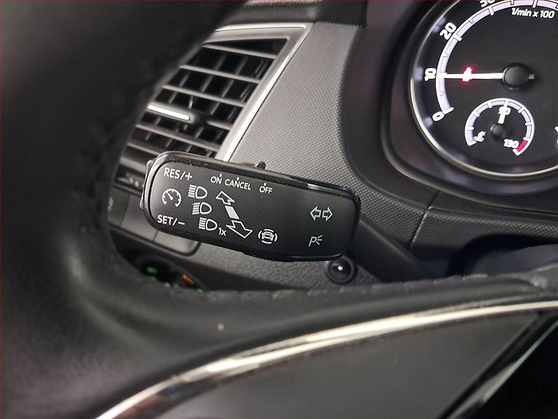 Škoda Fabia (2022) Ambition 1.0 TSI, ČR,1.maj - fotka 16 z 17