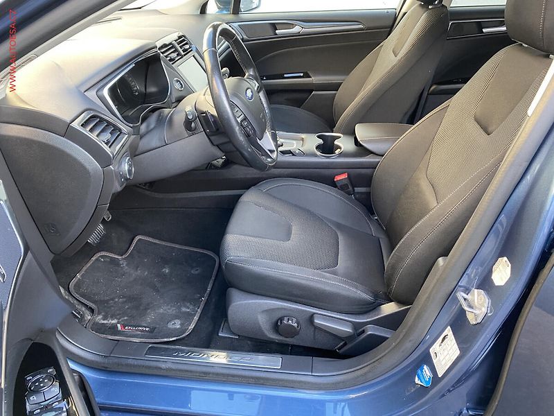 Ford Mondeo (2020) 2.0 TDCi, Titanium, AT, LED - fotka 9 z 19