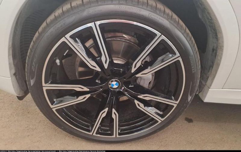 BMW X6 xDrive40d - fotka 2 z 5