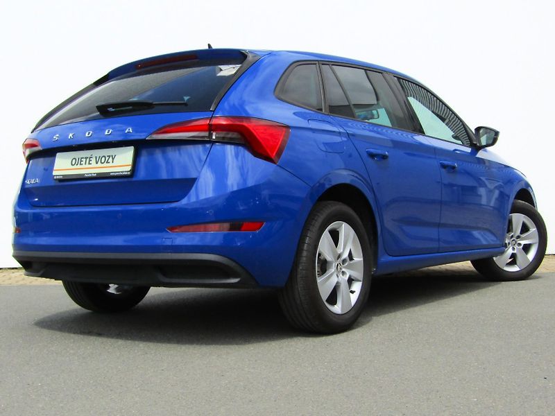 Škoda Scala (2021) 125 Let 1.0 TSI 81KW - fotka 10 z 30