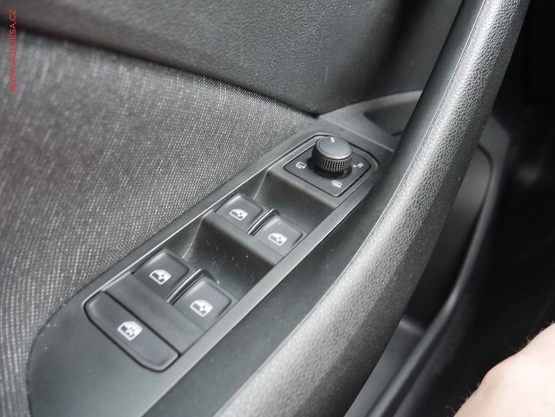 Škoda Scala (2021) 1.5 TSI, ČR, Style, DSG - fotka 14 z 19
