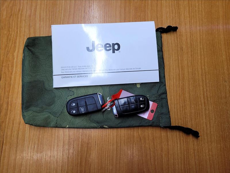 Jeep Compass 1,3 PHEV,Limited,4x4,facelift, - fotka 48 z 50