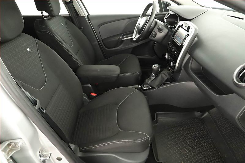Renault Clio (2016) 1.2 TCe, Automat, Tempomat - fotka 7 z 14