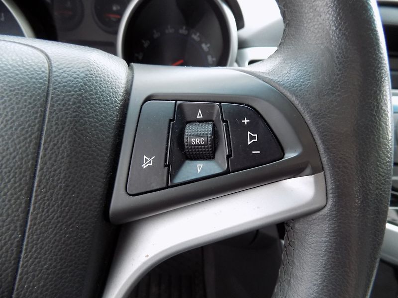 Chevrolet Cruze (2011) 1.8i/16V/Klimatizace/ČR/ - fotka 26 z 31