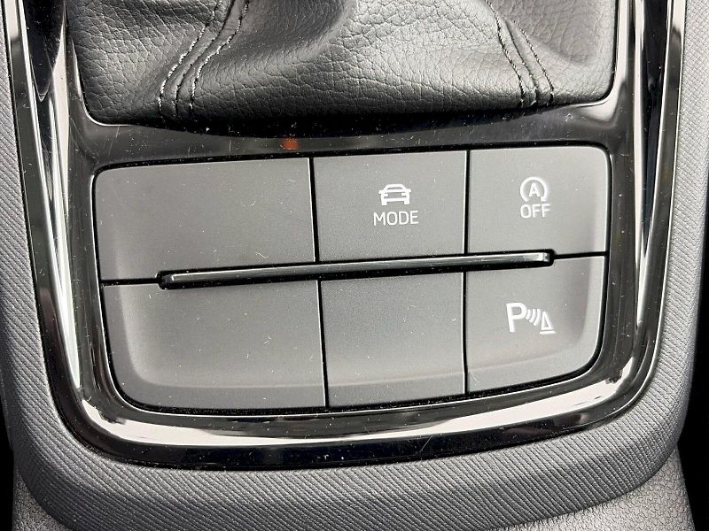 Škoda Scala (2025) DSG 1.0TSI 85kW Top Selection - fotka 24 z 31