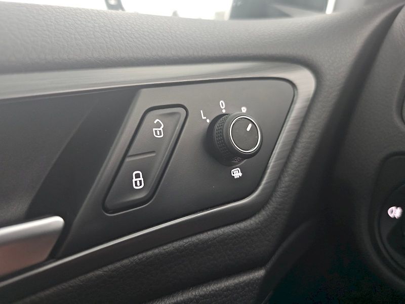 Volkswagen Golf Variant (2019) 1,0 TSI 85kW 7DSG Comfortline - fotka 22 z 26