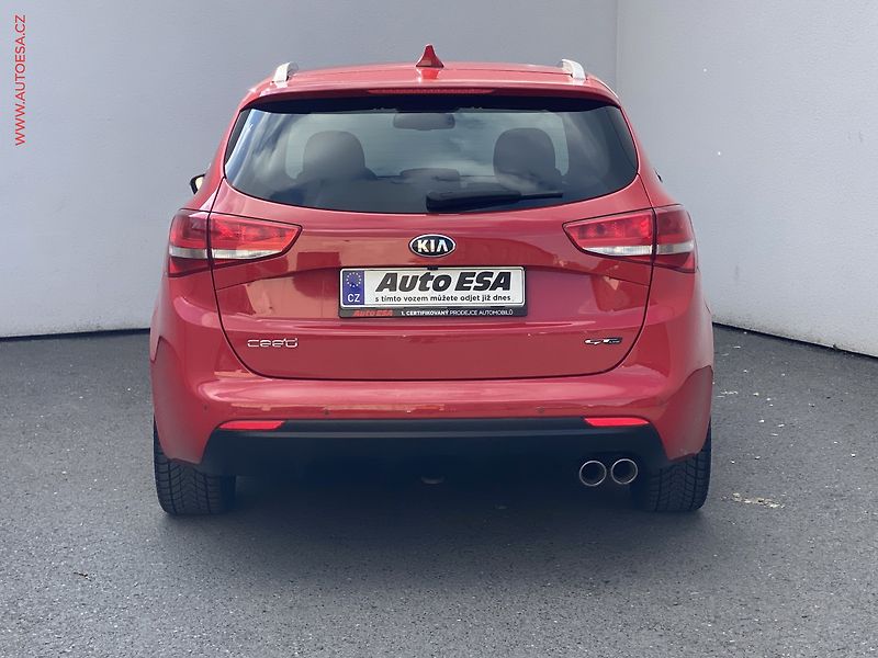 Kia Ceed (2017) 1.6 CRDi, ČR, AT, autoAC - fotka 5 z 18