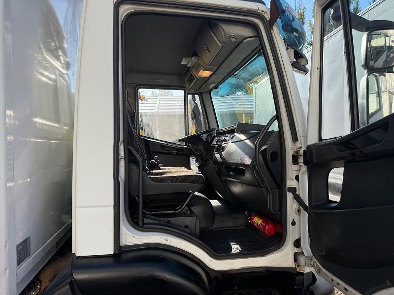 Iveco Eurocargo (2012) 120E25 EEV ČELO - fotka 21 z 31