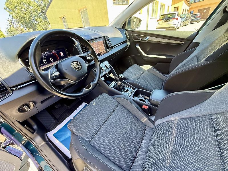 Škoda Karoq (2022) 2.0TDi STYLE KAMERA,TAŽNÉ,ČR - fotka 8 z 19
