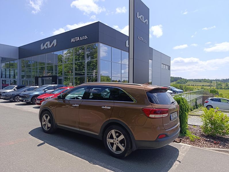 Kia Sorento 2.2 CRDi Premium - fotka 10 z 13