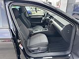 Volkswagen Passat 20TDI DSG Basic - náhled 9