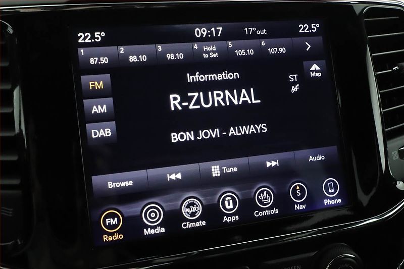 Jeep Grand Cherokee (2020) 3.0 CRD - fotka 11 z 22