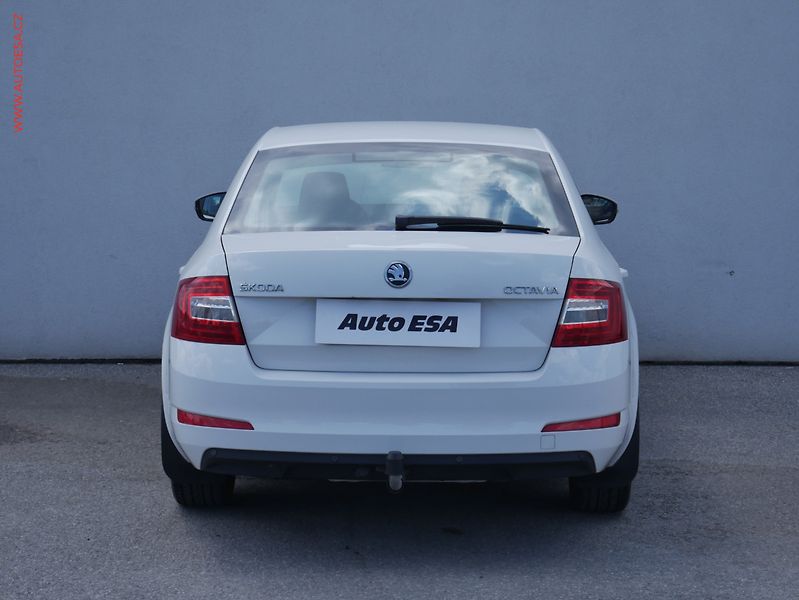 Škoda Octavia (2014) 1.2 TSI, ČR, AC, výhřev sed - fotka 5 z 18