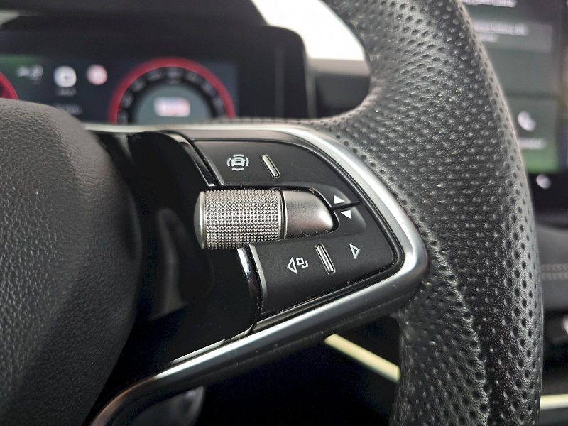 Škoda Superb (2025) 2.0TDi 142kW 4x4 SPORTLINE WEB - fotka 10 z 30