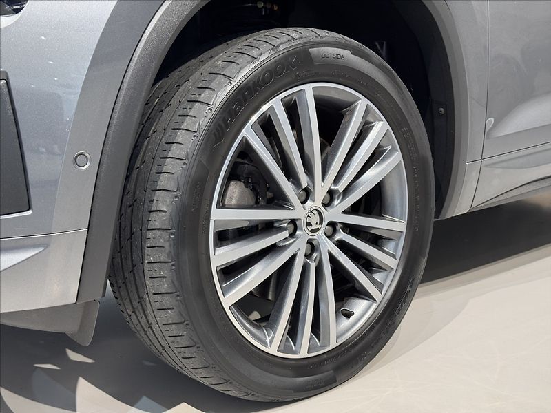 Škoda Kodiaq 2,0 TDi  DSG 4x4 L&K Virtual L - fotka 7 z 50