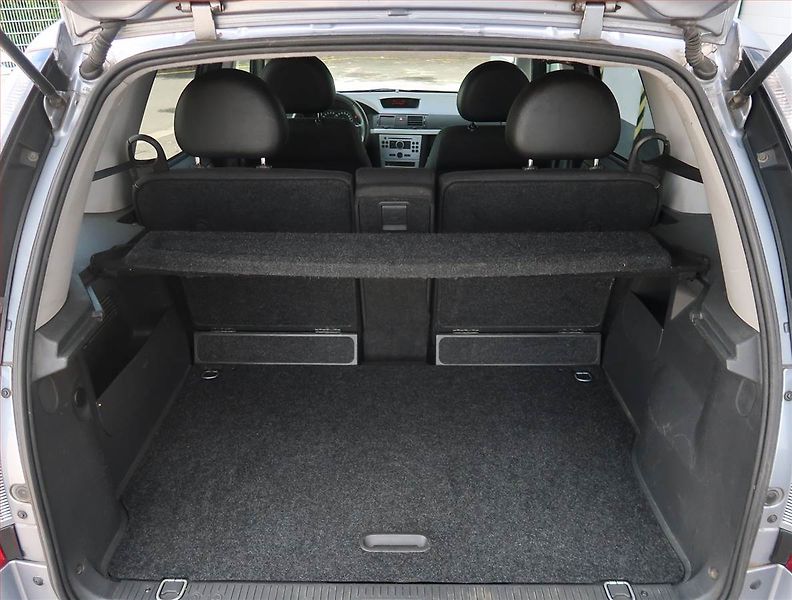 Opel Meriva (2008) 1.4 16V Twinport, po STK - fotka 13 z 17