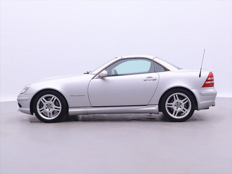 Mercedes-Benz SLK 3,2 32AMG 260kW AT 66tkm DPH - fotka 4 z 34