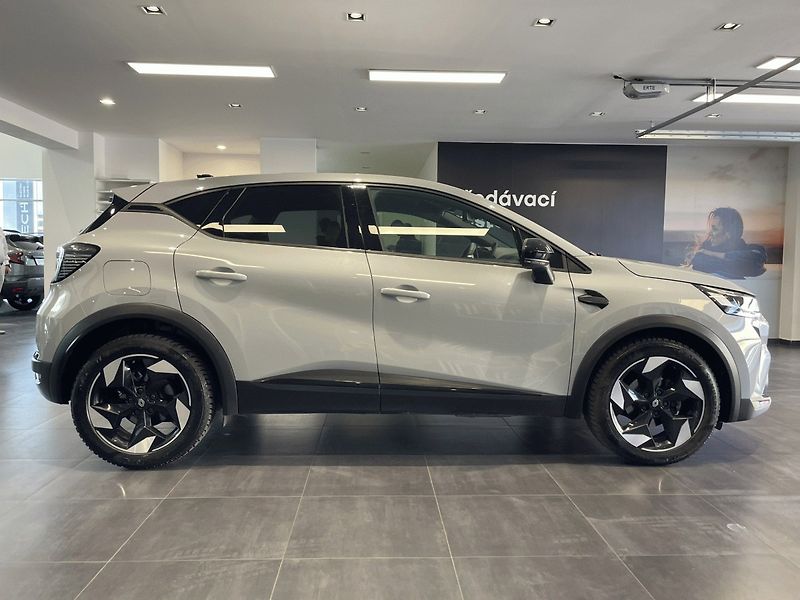 Renault Captur (2025) TECHNO 1,3TCe 160k EDC - fotka 5 z 18