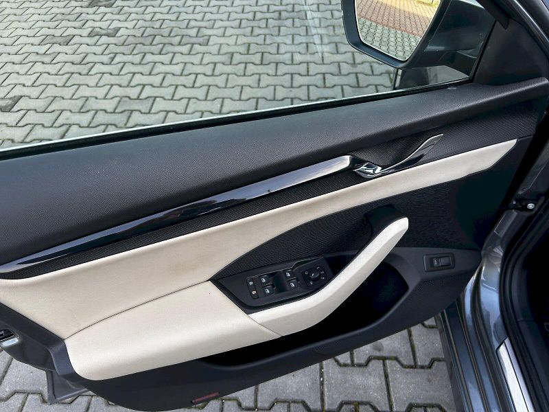 Škoda Octavia (2022) Combi 2.0 TDI 110kW DSG Style - fotka 24 z 35