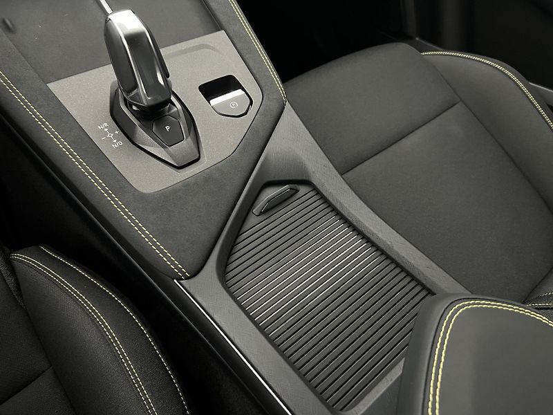 Lynk & Co 01 CORE PHEV AUT CZ 1.maj - fotka 25 z 48