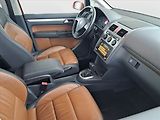 Volkswagen Touran (2007) Cross 2.0 TDI, Automat, 7 míst - náhled 9