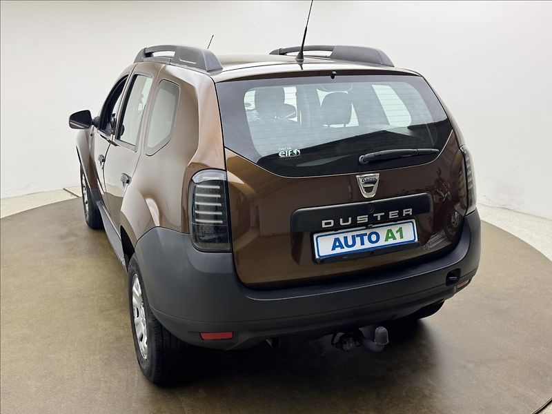 Dacia Duster 1,6 i 77kW AC LED TAŽNÉ KAMERA - fotka 6 z 33