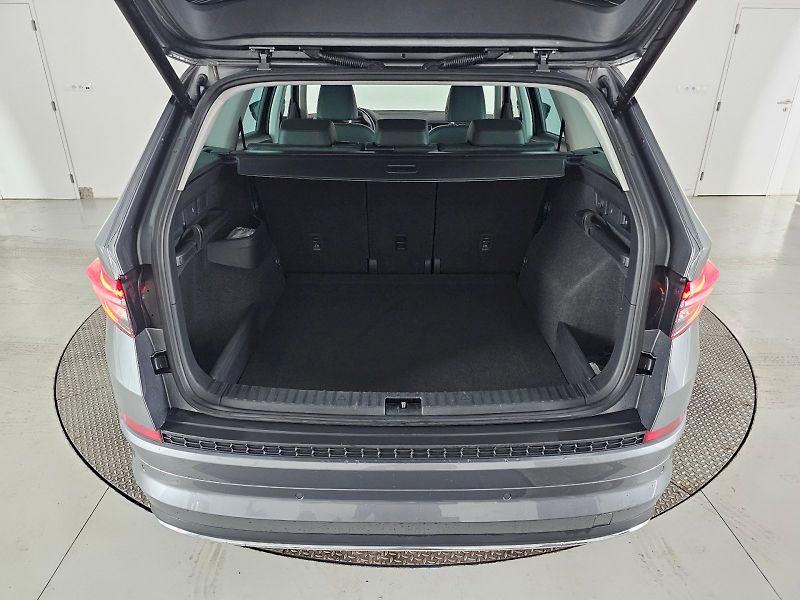 Škoda Kodiaq (2023) 2.0TDi 147kW 4X4 LAURIN a KLEM - fotka 36 z 38