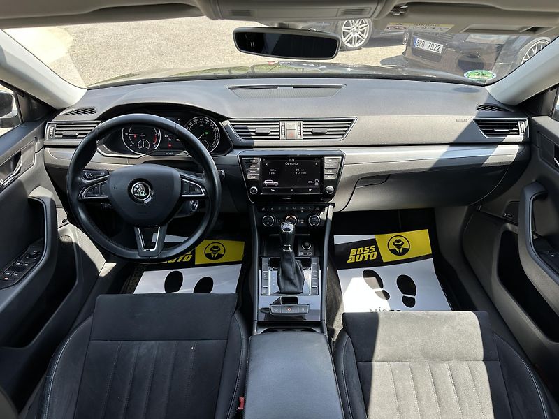 Škoda Superb (2016) Skoda Superb 2016 - fotka 14 z 21