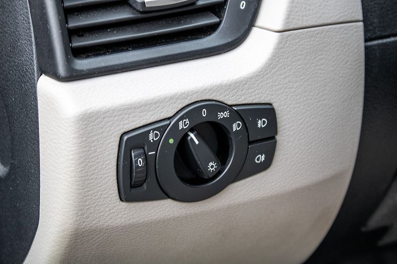 BMW X1 - fotka 25 z 30