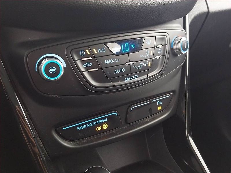 Ford B-MAX (2013) Individual 1.4 16V, ČR,1.maj - fotka 13 z 19