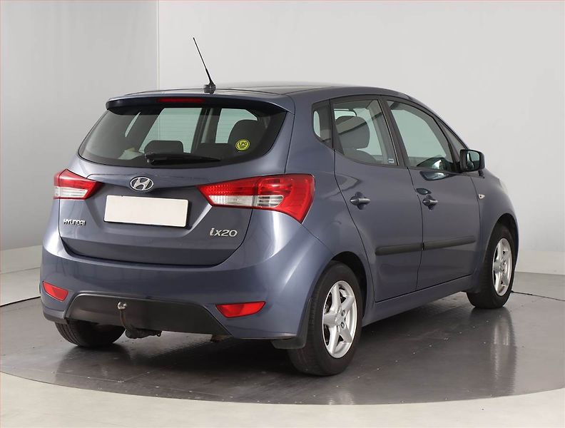 Hyundai ix20 (2011) 1.4 CVVT, LPG, Serv.kniha - fotka 5 z 19