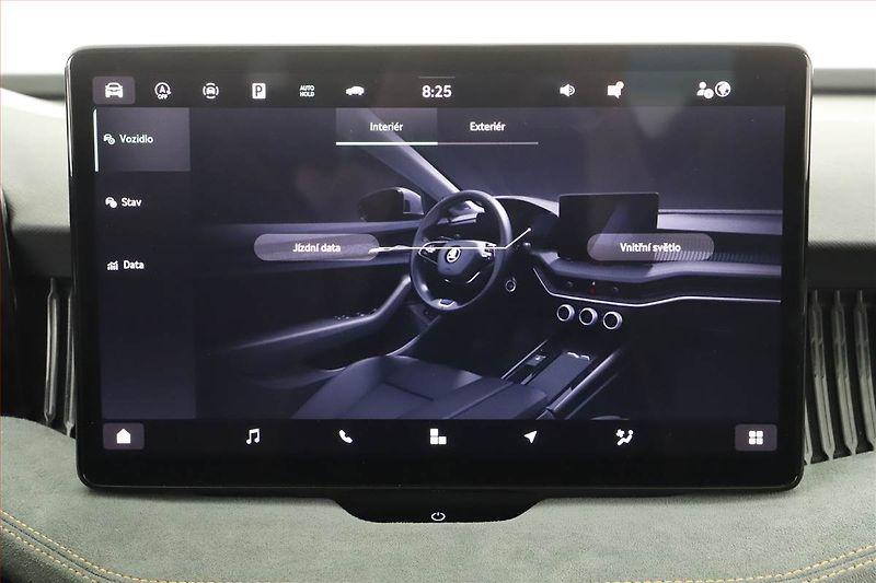 Škoda Superb (2024) 2.0 TDI - fotka 19 z 25