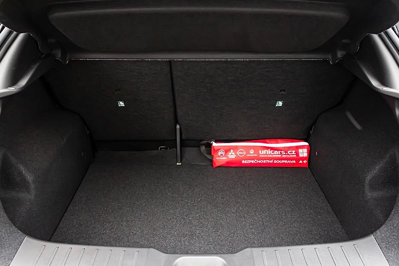 Nissan Juke (2026) 1,0 DIG-T 7DCT N-CONNECTA+COLD - fotka 7 z 18
