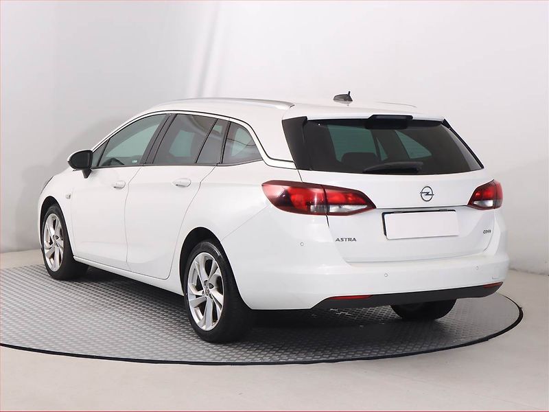 Opel Astra (2017) 1.6 CDTI, Automat, Serv.kniha - fotka 4 z 19