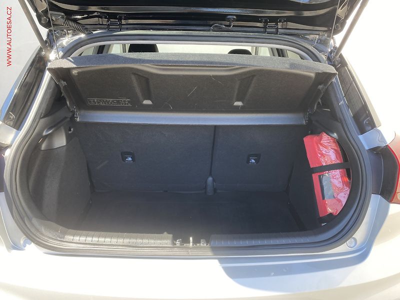 Hyundai i20 (2019) 1.0 T-GDi, YES! navi, kamera - fotka 7 z 17