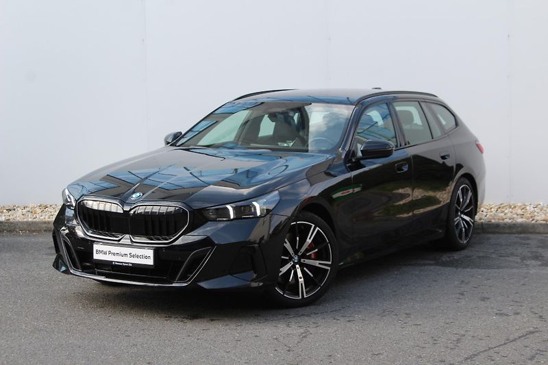 BMW Řada 5 BMW 540d xDrive Touring TOP - fotografie inzerátu
