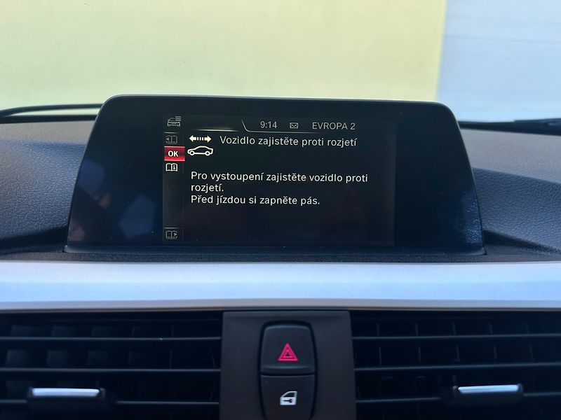 BMW Řada 3 (2017) 2.0D 110kW/Full Led/1MAJ/Navi - fotka 27 z 34