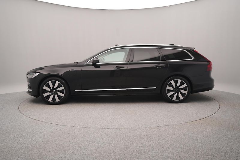 Volvo V90 T6 AWD RECHARGE BRIGHT PLUS  - fotka 8 z 46