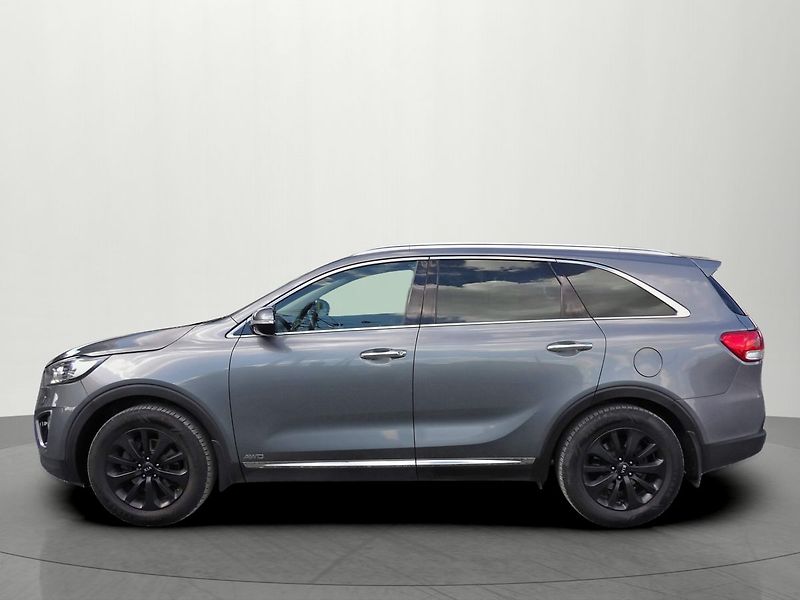 Kia Sorento 2.2CRDi Comfort Tažné ČR DPH - fotka 2 z 31
