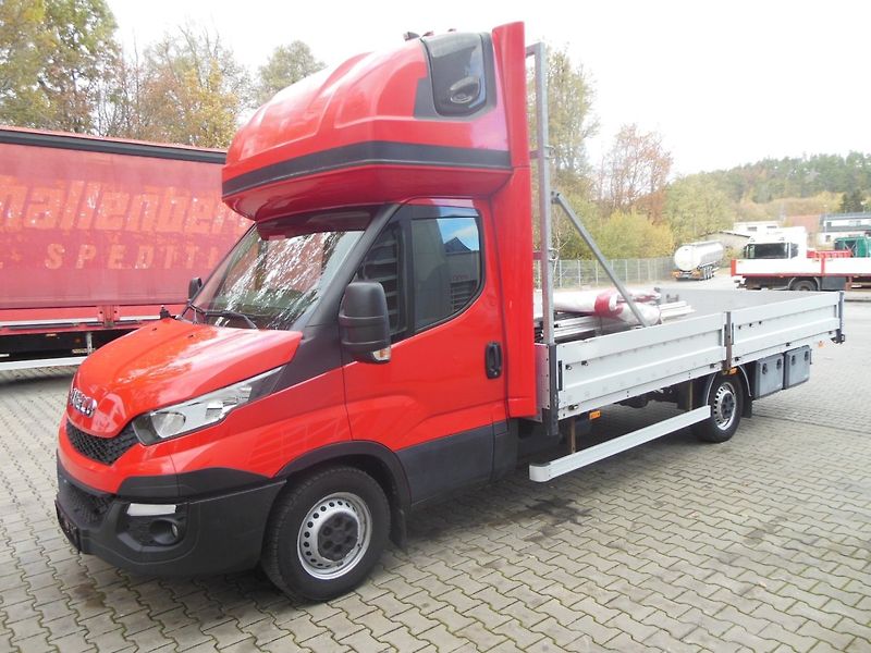 Iveco Daily 35S17, Závěs, 10 palet - fotografie inzerátu