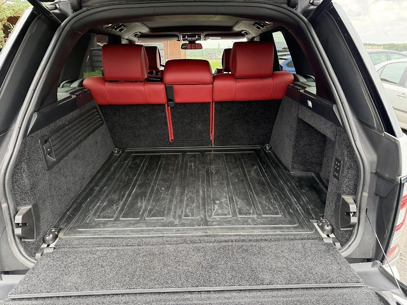 Land Rover Range Rover 4.4l V8 Autobiography - fotka 11 z 32