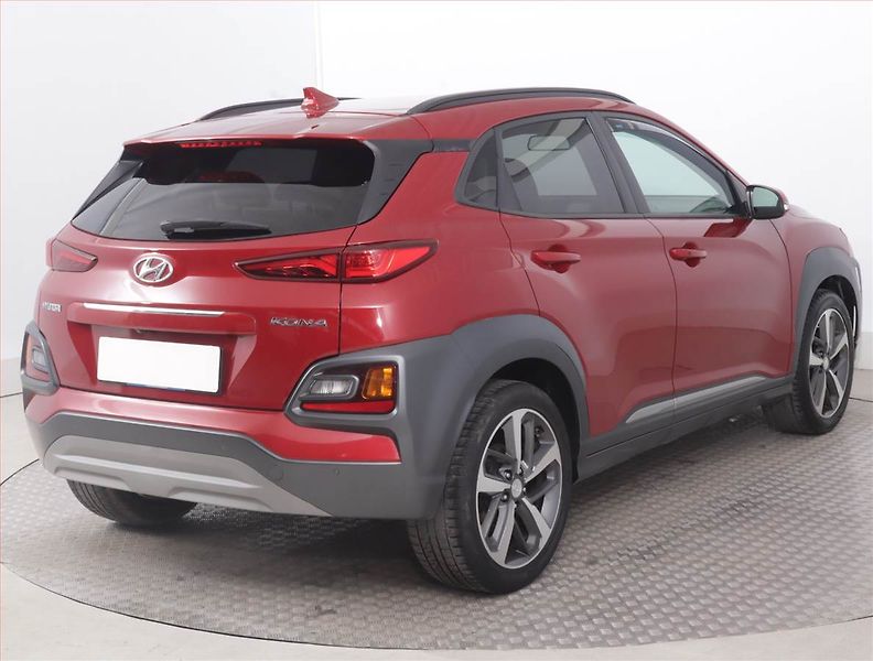 Hyundai Kona (2018) 1.0 T-GDI, Serv.kniha, Kůže - fotka 5 z 18