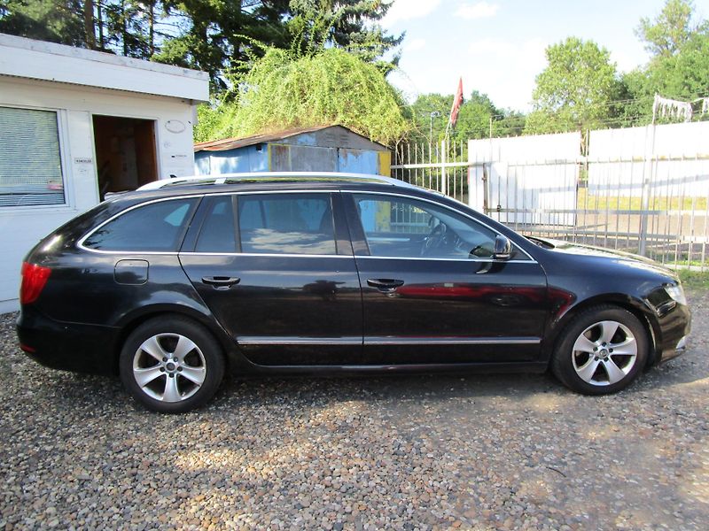 Škoda Superb 1,6TDI - 77KW - NOVÁ BATERIE - fotka 5 z 17